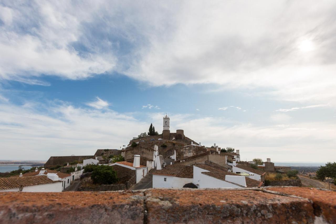 Estalagem De Monsaraz Affittacamere Esterno foto